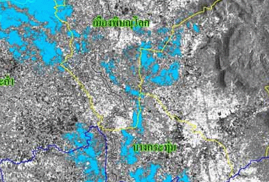 ข้อมูลจากดาวเทียม RADARSAT-1 บันทึกข้อมูลเมื่อวันที่ 6 ตุลาคม 2551 เวลา 06.12 น. แสดงพื้นที่น้ำท่วมบริเวณบางส่วนของจังหวัดพิจิตร พิษณุโลก สุโขทัย และอุตรดิตถ์